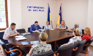 Скандальний Роман Офіцинський став лауреатом премії імені Петра Скунця