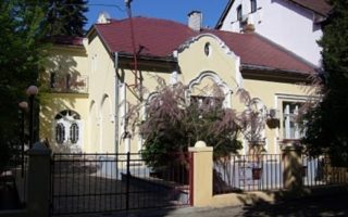 Будинок Бартаковича в Ужгороді: історія, повз яку проходимо щодня