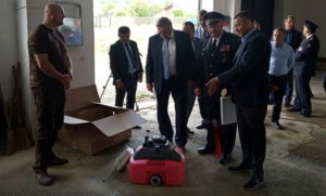 Чехи подарували закарпатським рятувальникам насоси, і допомогли відремонтувати школу в Хусті