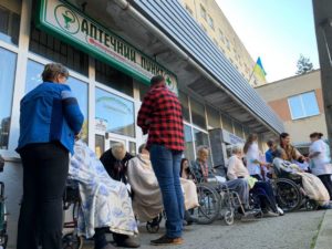 Горить міська лікарня Ужгорода! Хворих вивозять на каталках! (фото, відео)