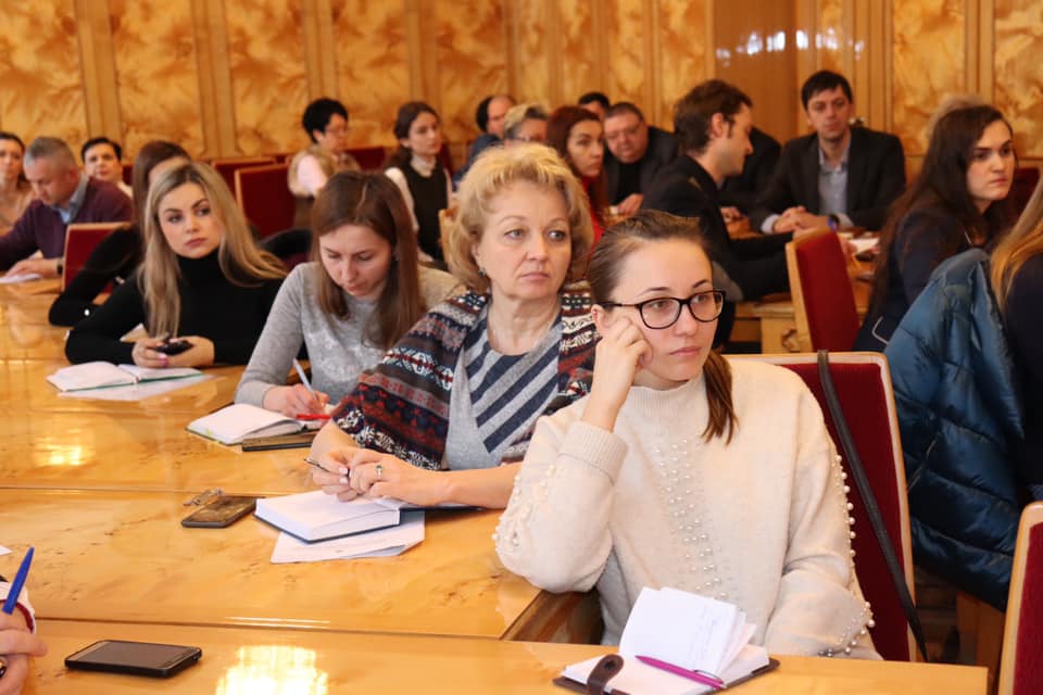 У Закарпатській ОДА провели семінар-тренінг по заповненню декларацій суб'єктами декларування зі змінами 2020