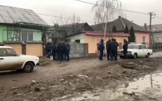 6 людей, яких затримали правоохоронці в ромському таборі в Ужгороді, відпустили