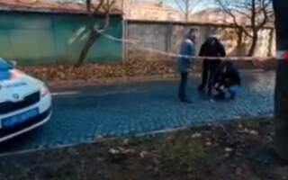Відеокоментарі очевидців стрілянини в Мукачеві