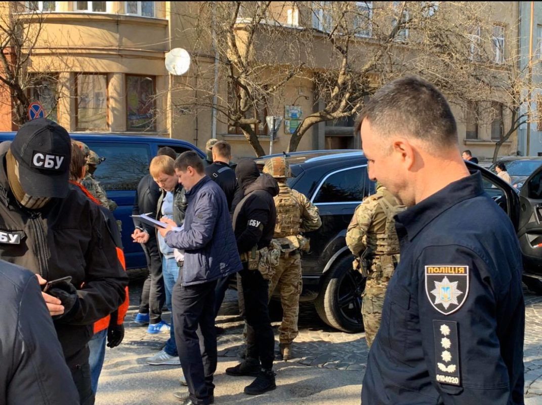 В Ужгороді затримали кримінального авторитета Євгена Дребітка (ФОТО, ВІДЕО)