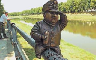 В Ужгороді вкрали міні-пам‘ятник Швейку