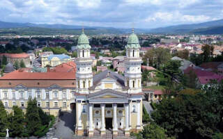 В Ужгороді греко-католицький собор закривають на карантин (ВІДЕО)