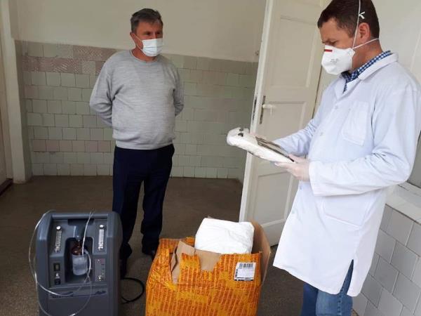 Волонтери Іршавщини придбали кисневий концентратор для інфекційного відділення