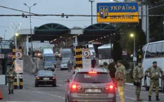 Україна відкриває всі міжнародні пункти пропуску