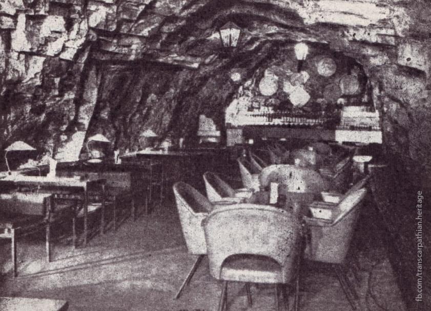 Фото дня: Легендарний підземний ресторан «Скала» в Ужгороді