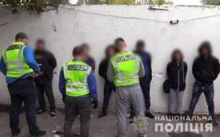 Закарпатські цигани у Києві намагалися підкупити начальника поліції