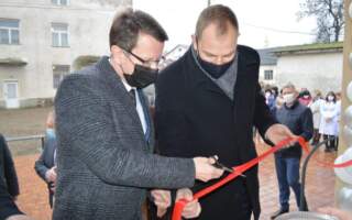В Іршаві відкрили новозбудовану амбулаторію (ФОТО)