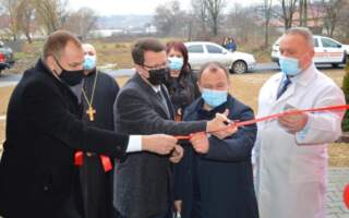У Сільці та Заріччі, що на Іршавщині, відкрили нові сучасні амбулаторії (ФОТО)