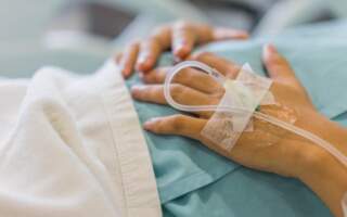 “Вона так і не побачила новонароджене немовля”, – на Закарпатті через ковід-19 померла породілля (ФОТО)