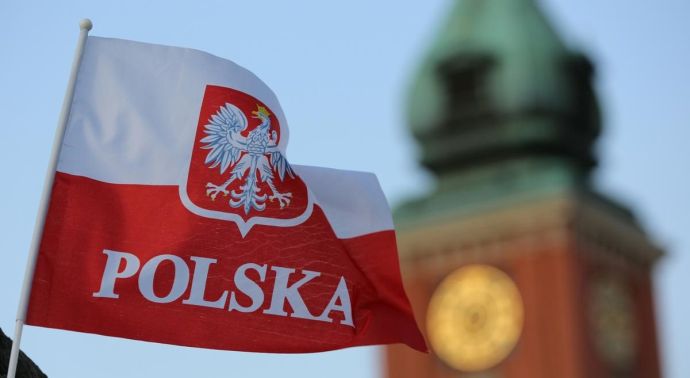 УВАГА! Від сьогодні у Польщі посилюють карантинні заходи для приїжджих