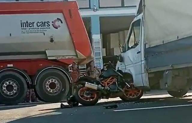 ДТП на Тячівщині: Під колесами авто опинився водій мотоцикла (ФОТО)