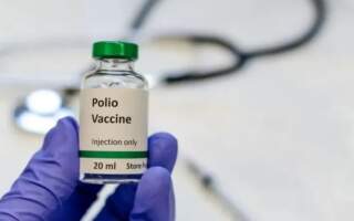 Лікували від онкології, підчепили ковід, підтвердили поліомієліт, – нові подробиці жахливого захворювання у хлопчика із Закарпаття