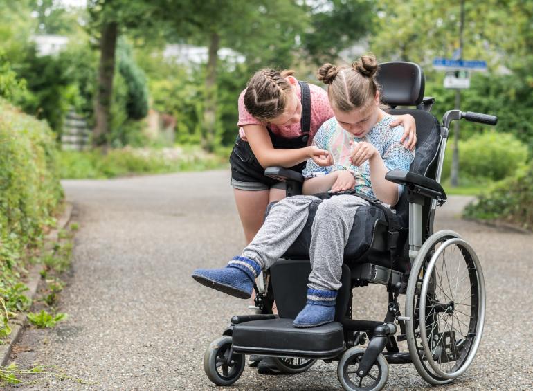 МОН, Мінсоцполітики та МОЗ спільно з ЮНІСЕФ запустили проєкт кризової допомоги для дітей з інвалідністю та їхніх сімей