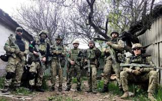 Воїни-добровольці спецпідрозділу «Карпатська Січ» після 6 місяців запеклих боїв ідуть у коротку відпустку
