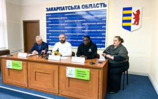 В Ужгороді говорили про епідситуацію та перебіг вакцинальної кампанії
