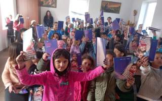 На Закарпатті діткам ромської громади розповідали про інфекційні хвороби, яким можна запобігти щепленнями