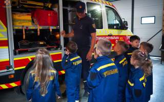 У пожежній частині в Мукачеві відкрили клас безпеки для дітлахів