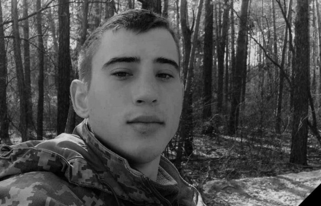 Різдво зі сльозами: На війні загинув 25-річний воїн із Закарпаття (ФОТО)