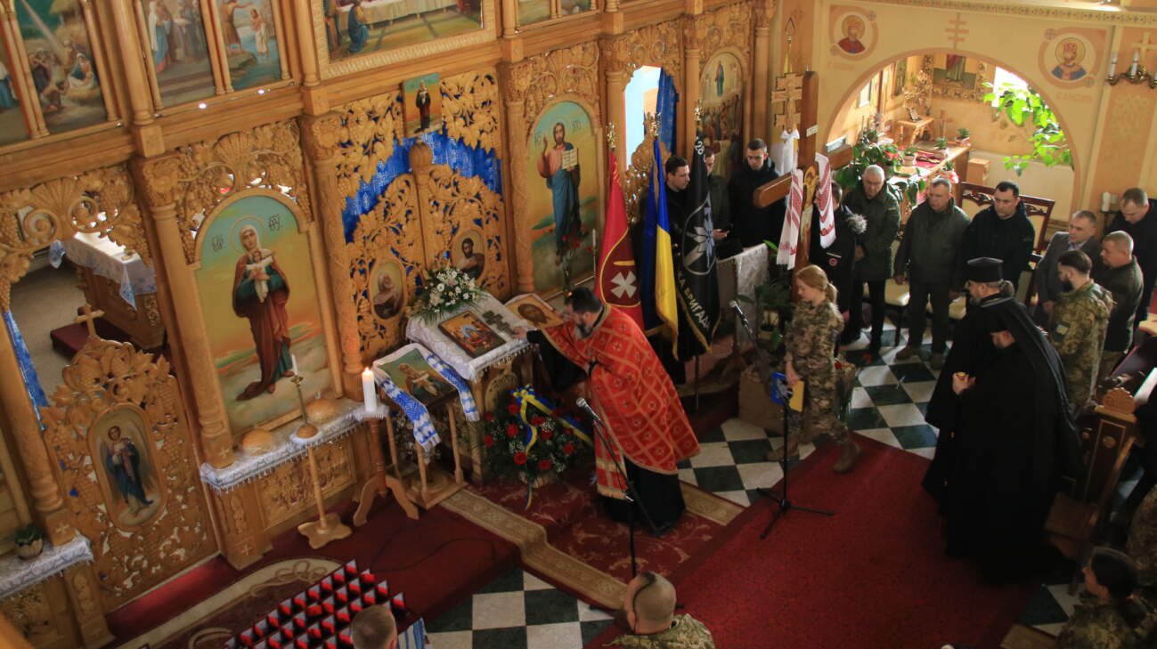 Полеглих воїнів Закарпатської бригади відзначили нагородами «Хрест Героя» (ФОТО)