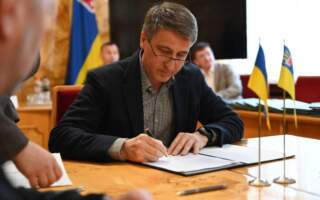 У Закарпатській ОВА підписали меморандуми про співпрацю із закладами профтехосвіти та бізнесом