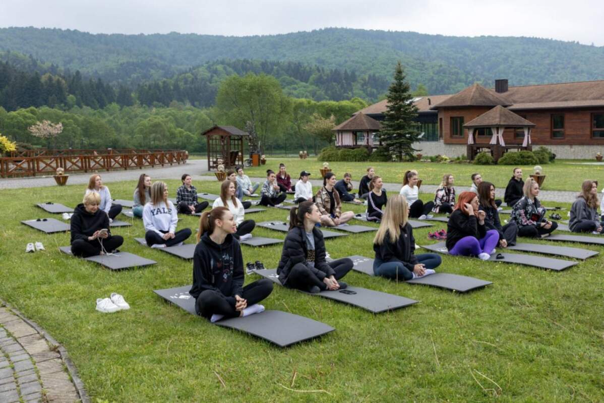 З офісу — в Карпати: як виїзний корпоратив змінює команду краще за будь-який тренінг